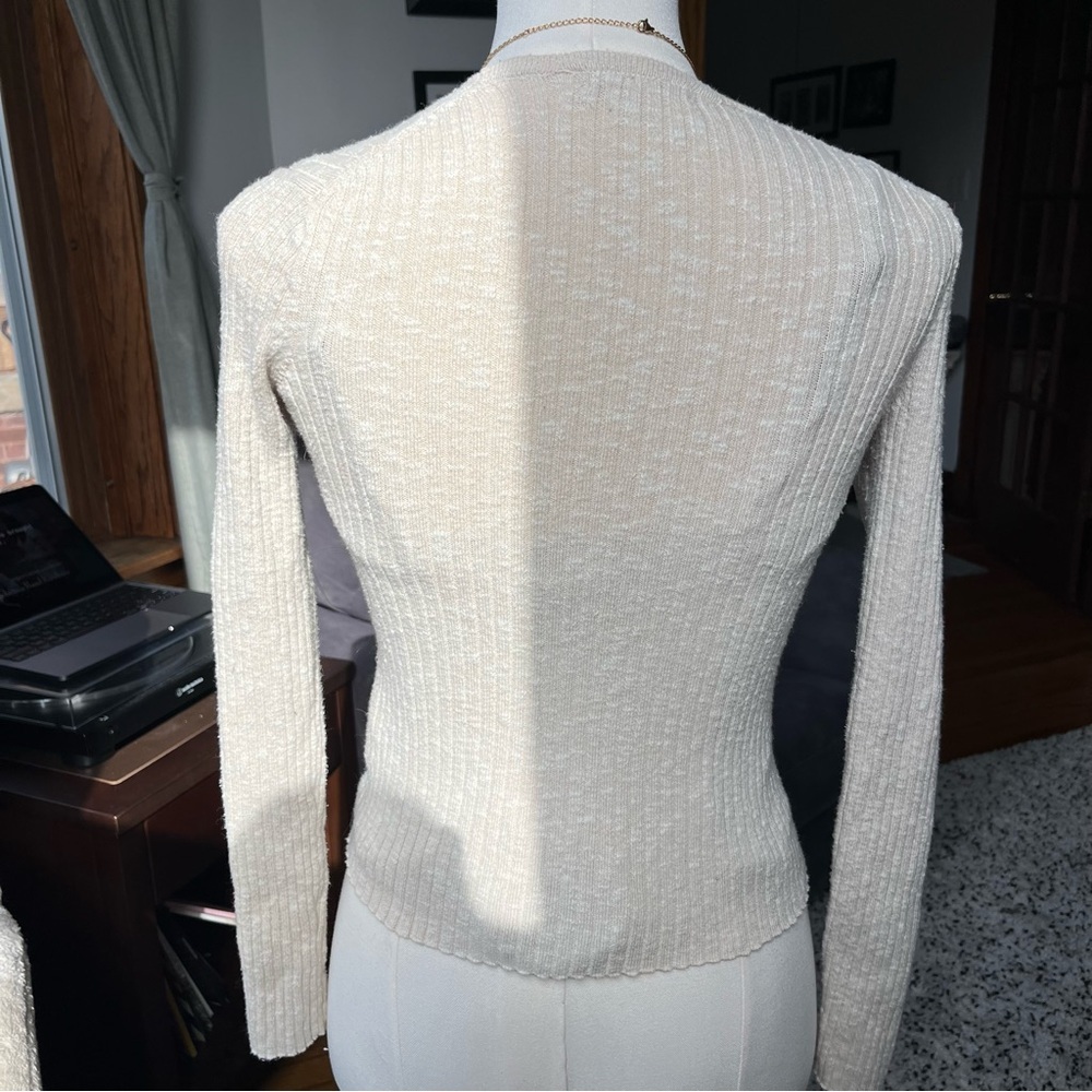 button-up cardigan - Picture 3 of 6